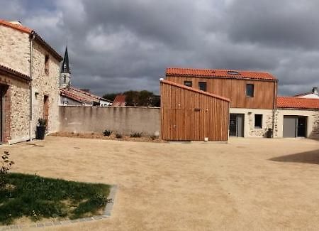Vairé La Borderie - Maison Des Randonnees - Gite Etape - Gite De Groupe מראה חיצוני תמונה